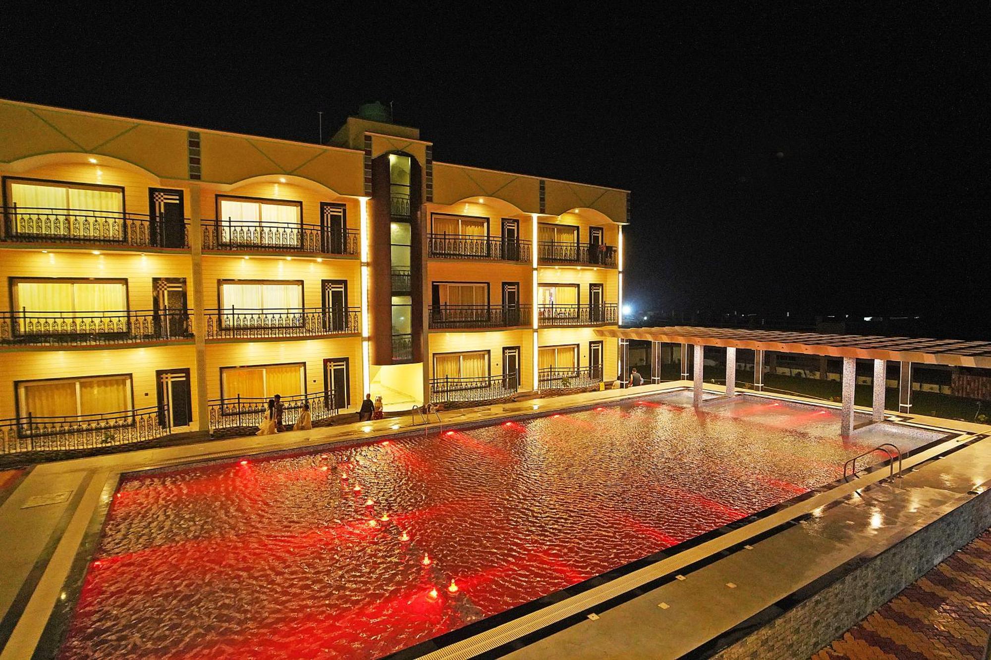 מנדרמוני India Beach Resort !! Front Sea View !! מראה חיצוני תמונה