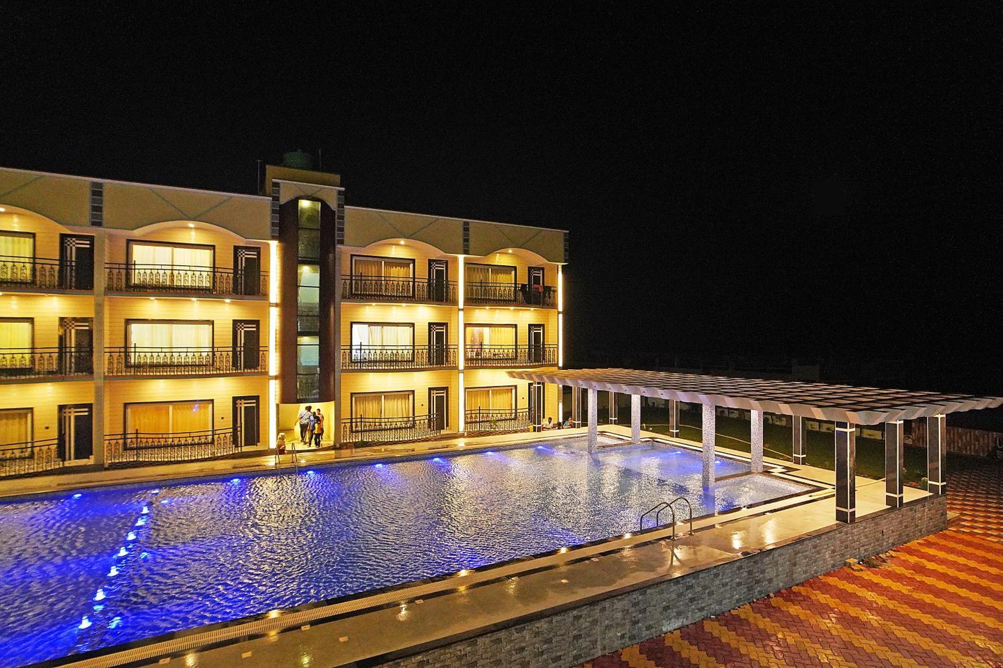 מנדרמוני India Beach Resort !! Front Sea View !! מראה חיצוני תמונה
